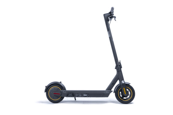 Segway-Ninebot KickScooter Max поступает в продажу в России