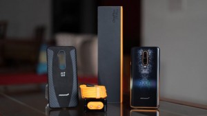 Фирменный смартфон от OnePlus 7T Pro McLaren Edition