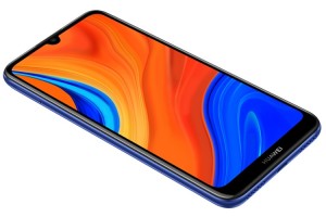 Huawei Y6s стоит 9999 рублей