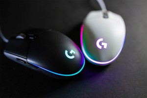 Logitech G102 Lightsync готова к баталиям