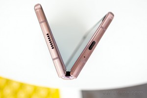 Samsung Galaxy Z Fold3 получит слот для стилуса