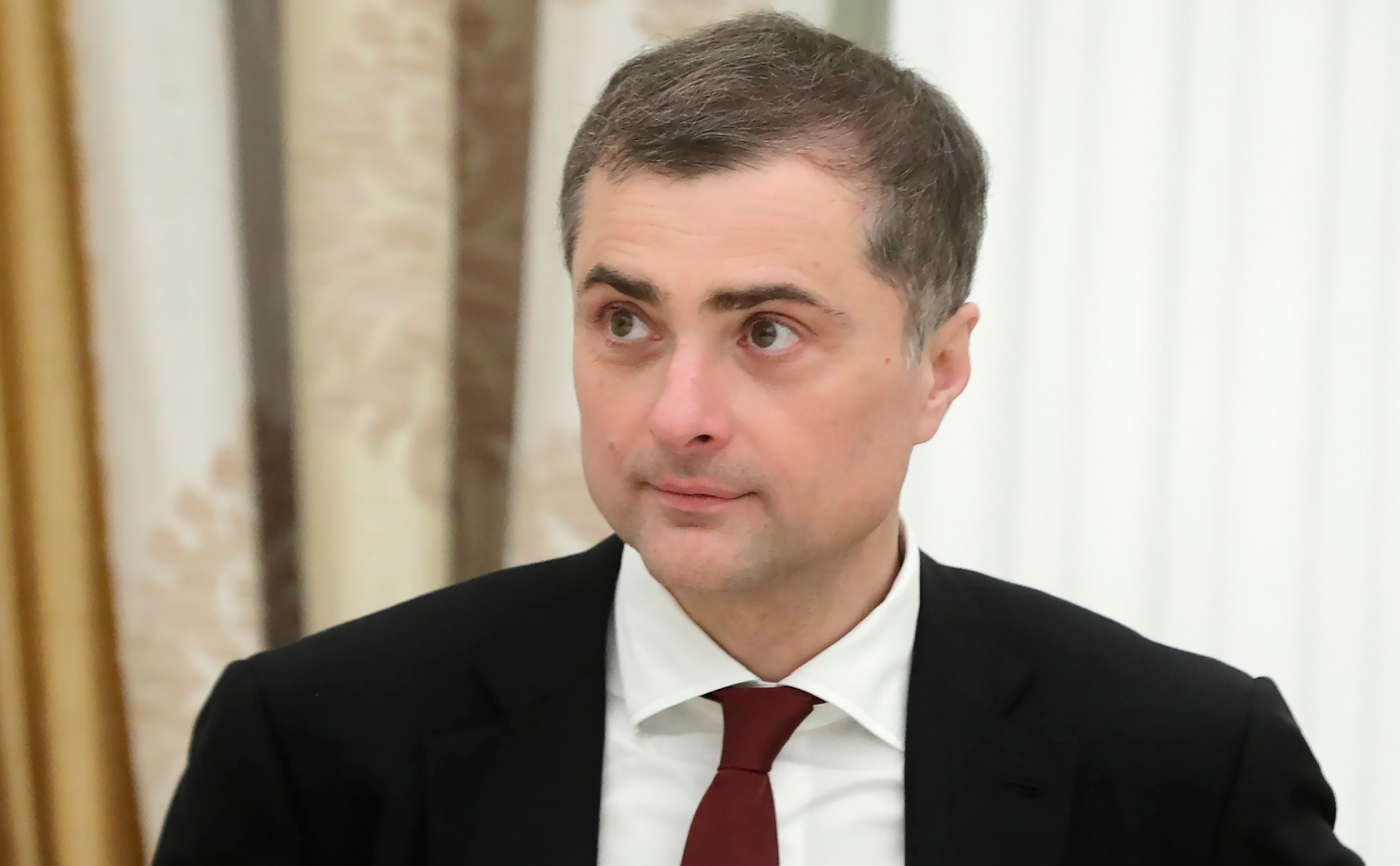 Сурков решил уйти с госслужбы «после смены курса по Украине»