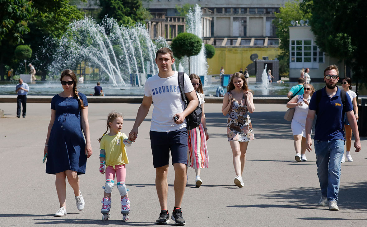 Собянин посоветовал жителям Москвы не выходить из дома в праздники