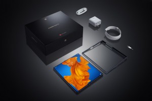 Складной смартфон второго поколения Huawei Mate Xs