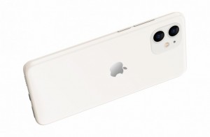 iPhone 12 получит комплектную зарядку на 20 Вт