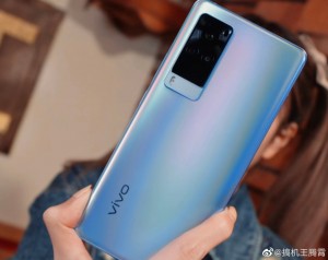 Vivo X60 Pro получит камеру с 5-кратным зумом и оптикой Zeiss