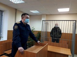 Мужчина отправится в колонию за попытку сжечь и зарубить сожительницу