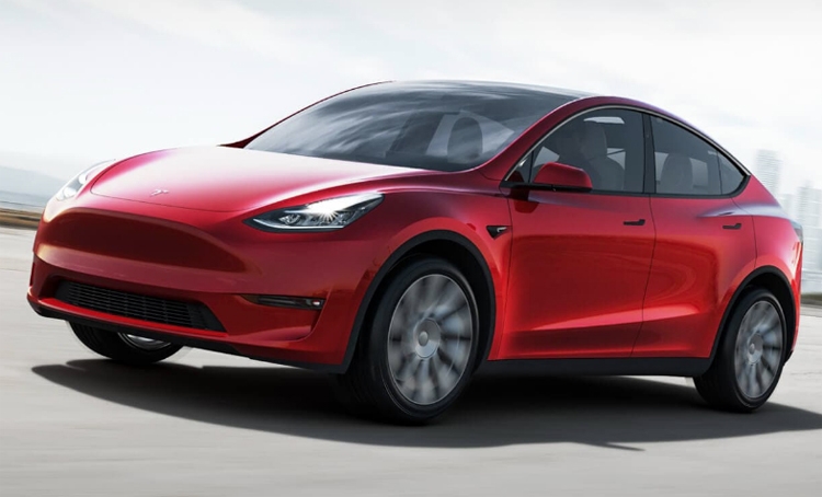 Tesla ускоряет вывод электрического кроссовера Model Y на рынок