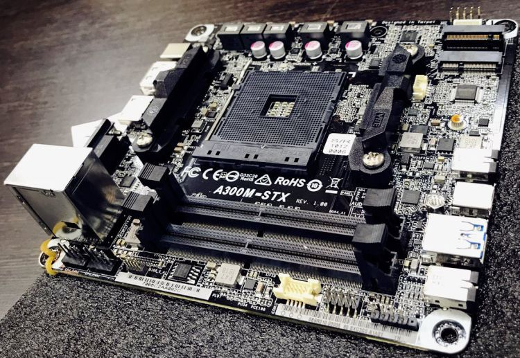 Сотрудничество с AMD стремительно увеличивает выручку ASRock