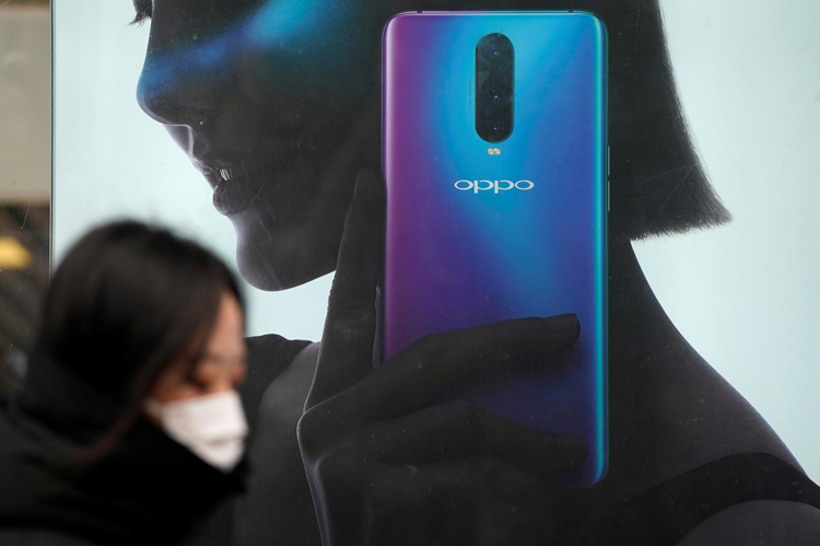 OPPO готовит производительный смартфон с 6,5' экраном Full HD+ и квадрокамерой