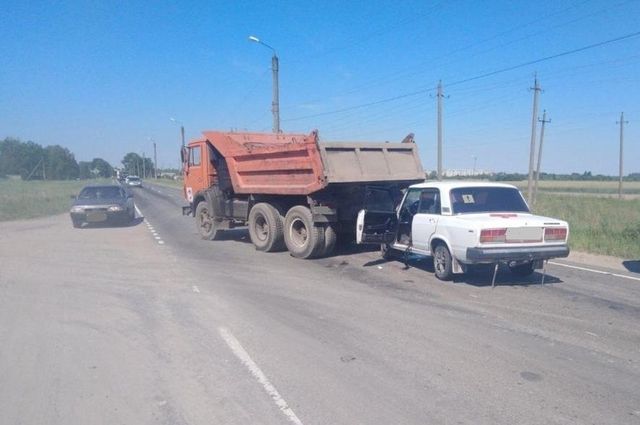 Женщина попала в больницу с разрывом почки после аварии в Новозыбкове