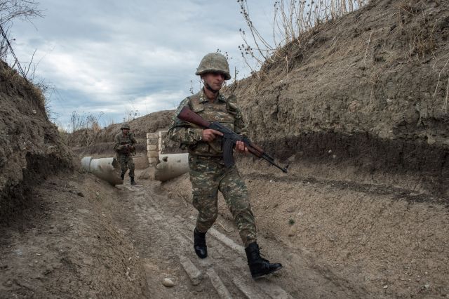 В Азербайджане заявили об отступлении вооруженных сил Армении в Карабахе