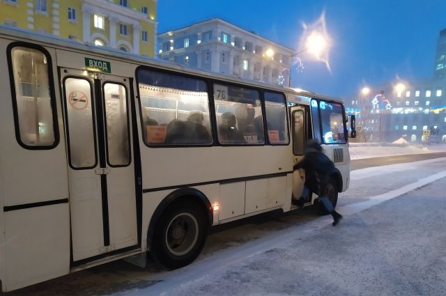 Жители села в Навлинском районе пожаловались на отсутствие транспорта