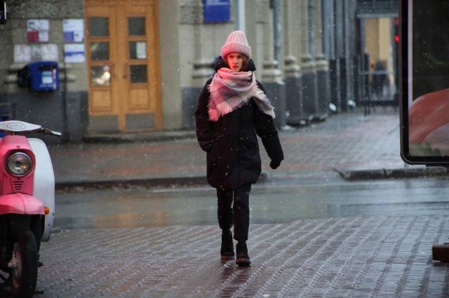 В воскресенье в Москве ожидаются небольшие осадки и гололедица