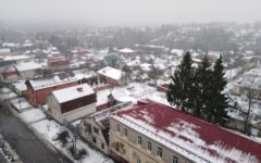 Брянцы гадают, парализует ли новый снегопад движение в городе