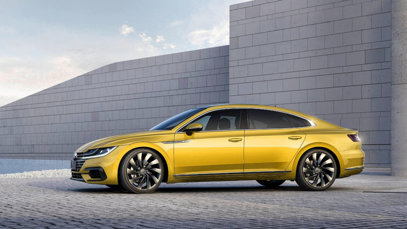 Volkswagen Arteon для России: названы моторы и тип привода