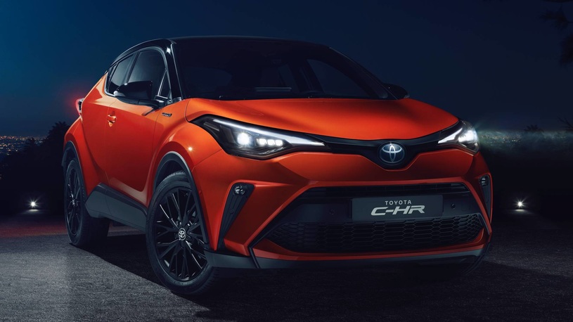 Обновленный Toyota C-HR в России подорожал сразу на полмиллиона рублей