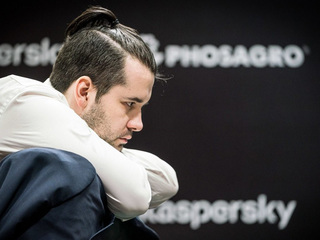 Непомнящий лидирует на этапе серии Grand Chess Tour в Загребе