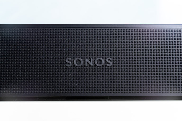 Обзор саундбара Sonos Beam (Gen 2): Маленький, да удаленький…