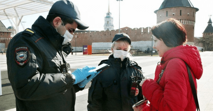 Персональные данные россиян, оформлявших цифровые пропуска, удалили