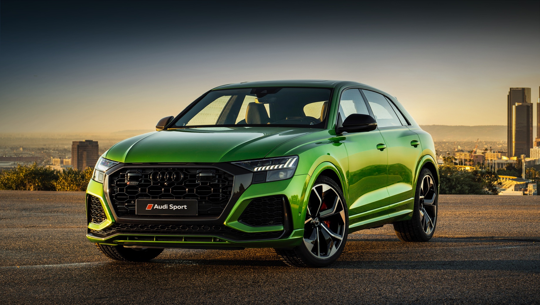 Audi RS Q8 оказался дешевле большинства конкурентов