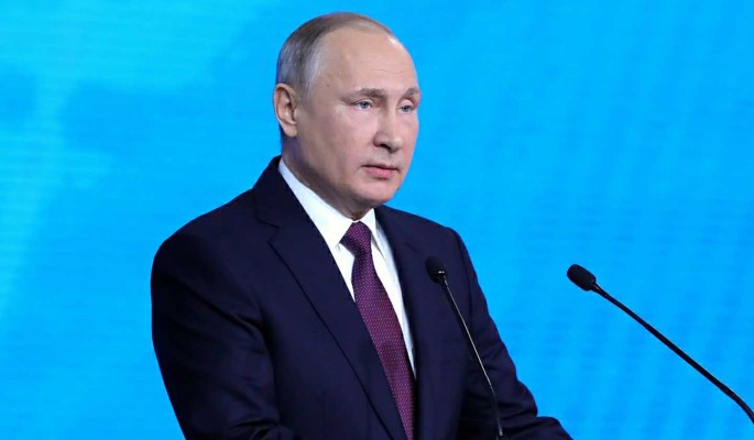 Путин по итогам съезда 'ЕР' дал поручения по развитию медицины и инфраструктуры