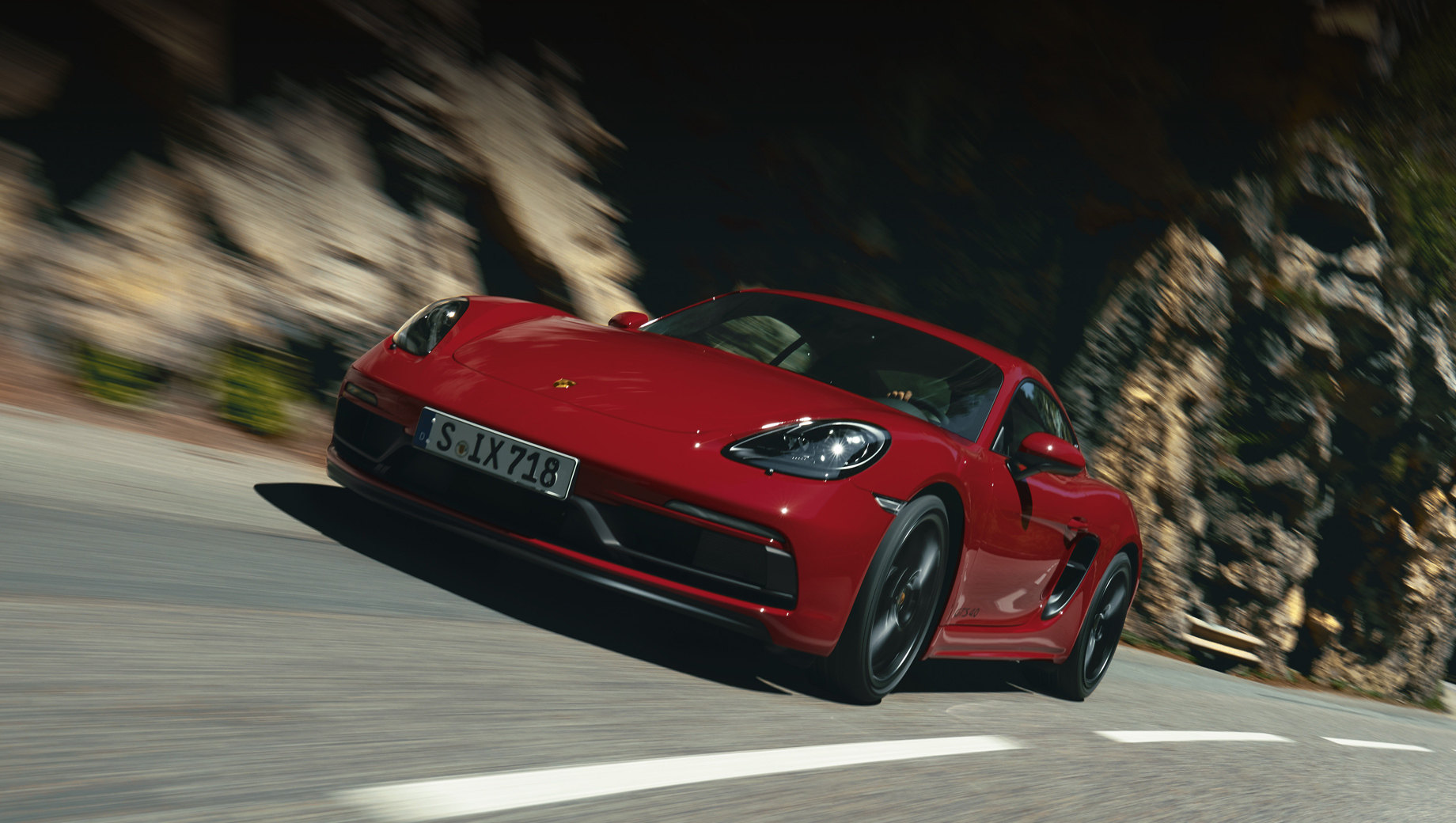 Пара Porsche 718 GTS 4.0 вернулась к атмосфернику