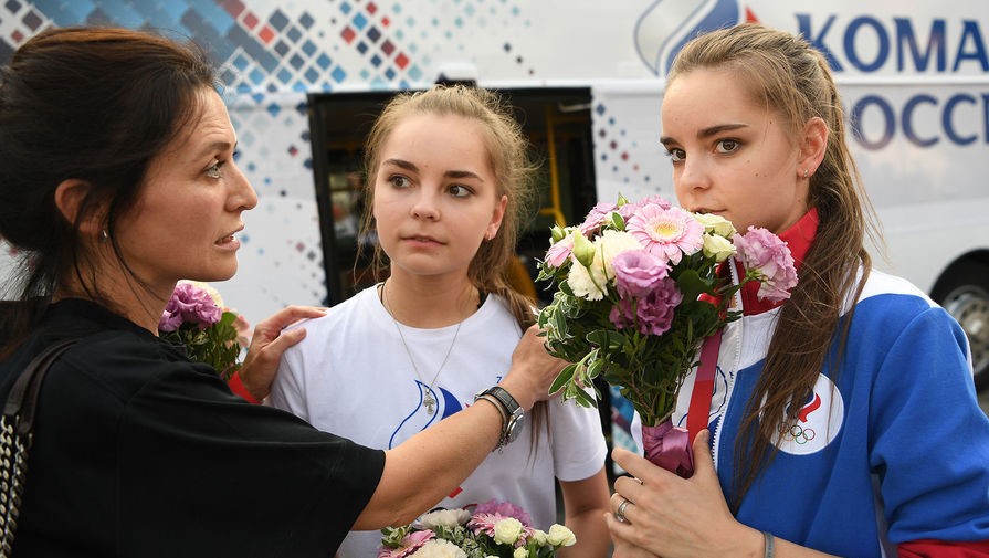 Сестры Аверины выступят на чемпионате мира по художественной гимнастике