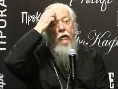 Протоиерей Смирнов нашел пользу в эпидемии коронавируса