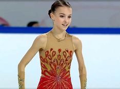 ЧР по фигурному катанию выиграла 15-летняя Анна Щербакова с лучшей суммой баллов в мире