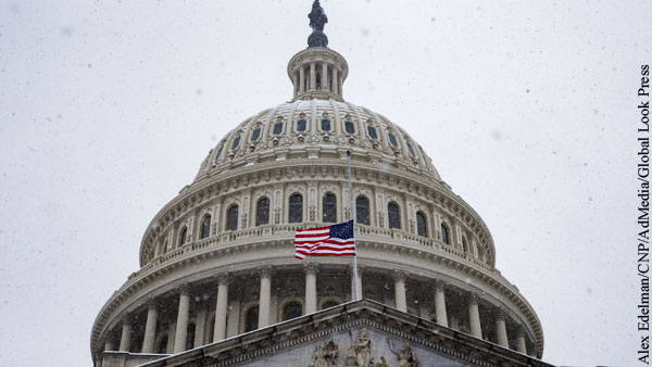 Сенат США одобрил повышение потолка госдолга