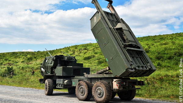 Украинские военные нанесли удары американскими HIMARS по Луганску