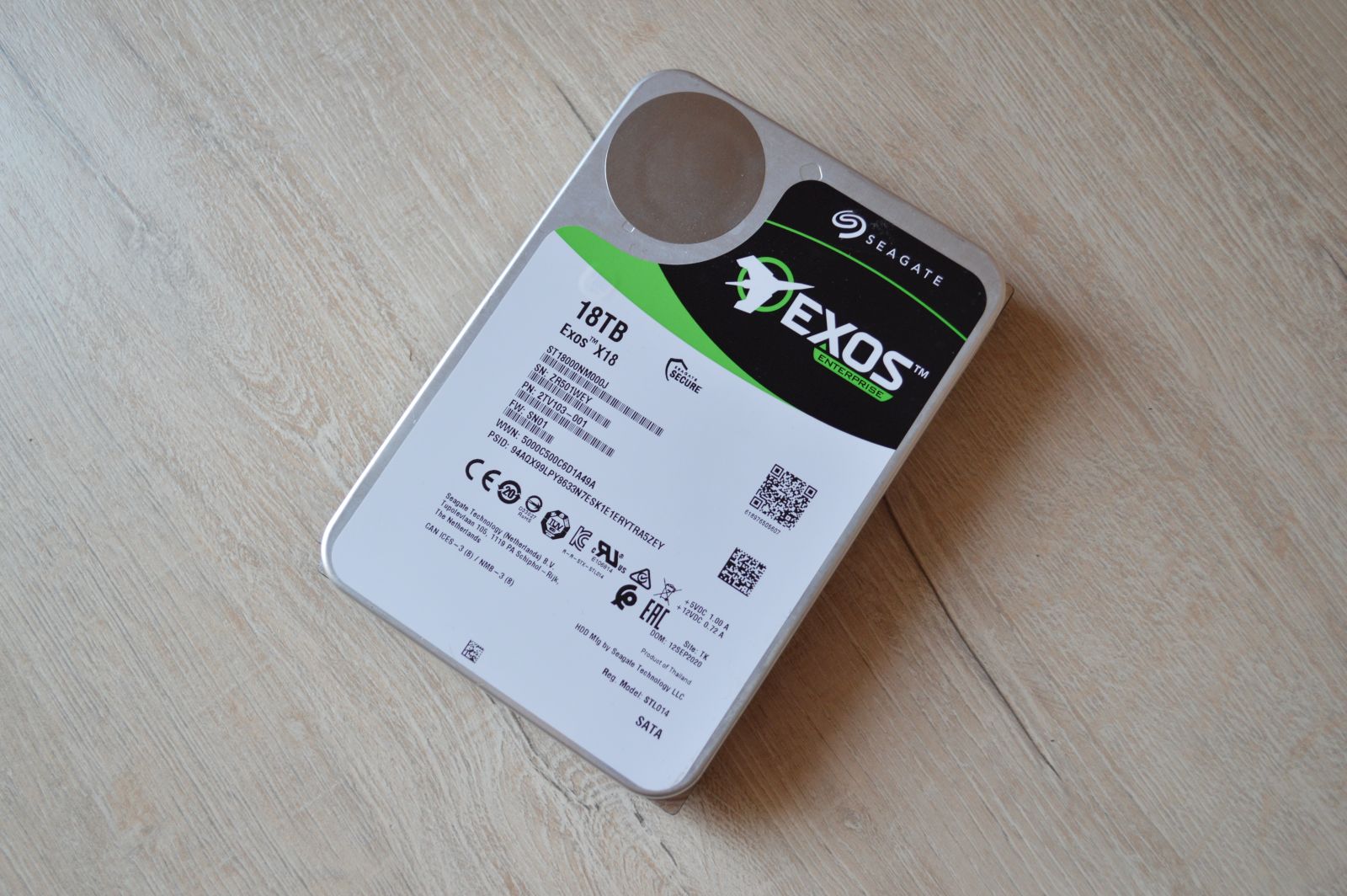 Обзор жесткого диска Seagate Exos X18 18 Тбайт