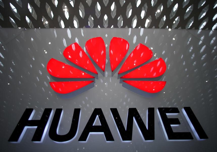 Huawei выпустит три монитора для ПК