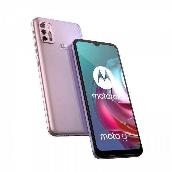 Motorola представила два новых смартфона – Moto G30 и Moto G10