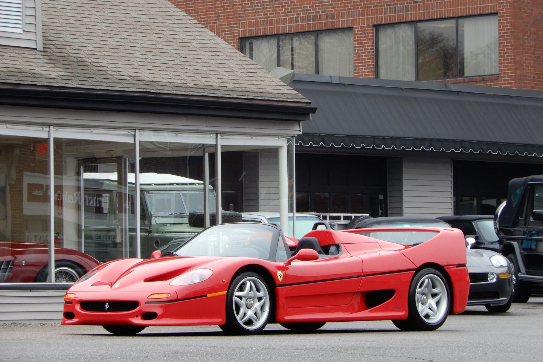 Второй выпущенный Ferrari F50 оценили в 3 миллиона долларов