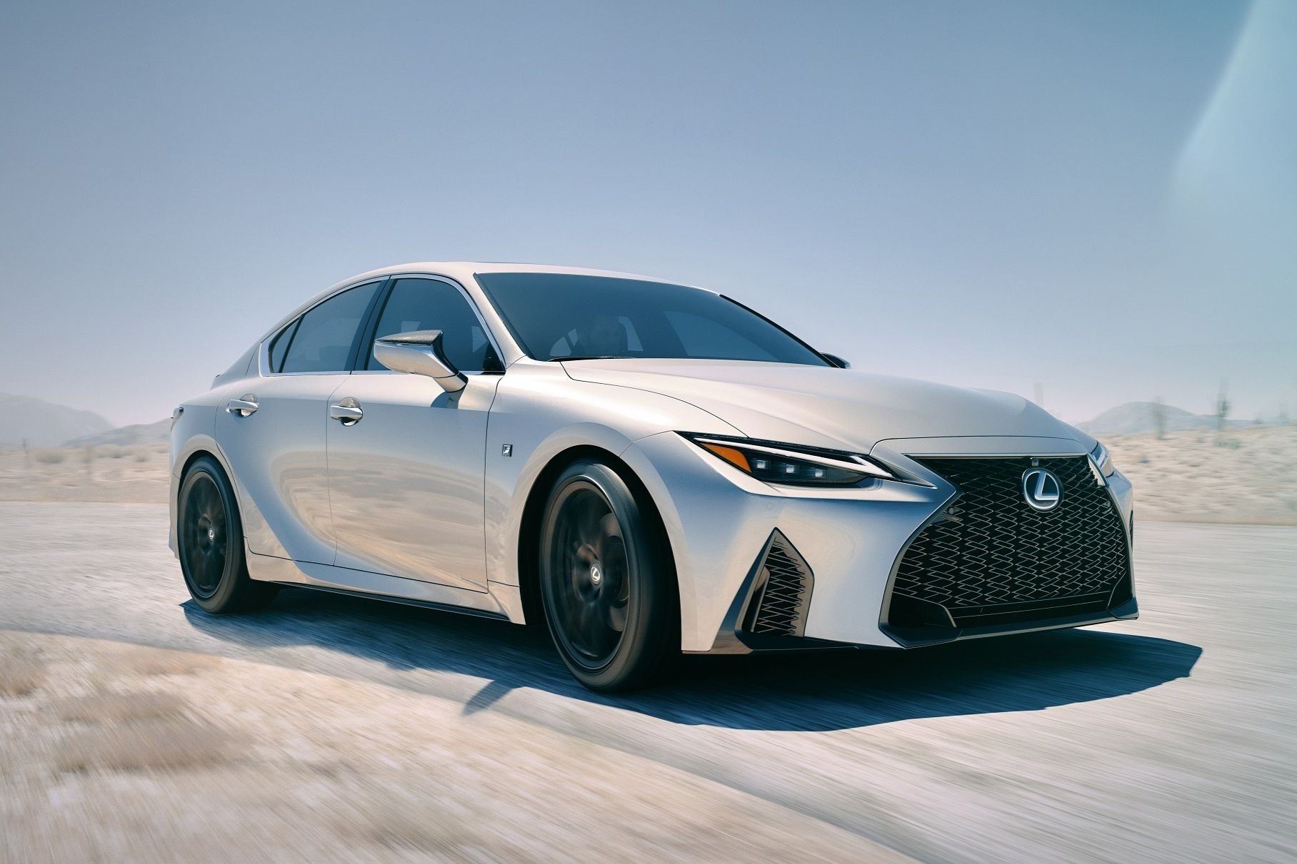 Представлен Lexus IS нового поколения