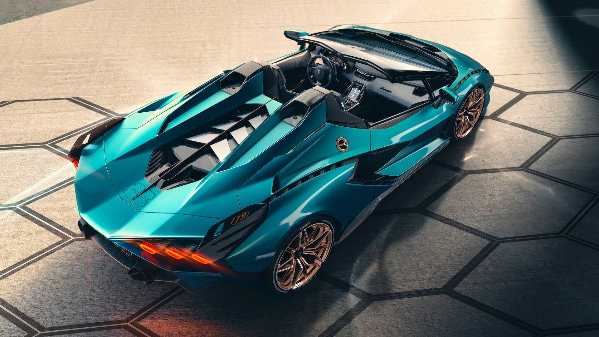 Новый Lamborghini останется без суперконденсатора