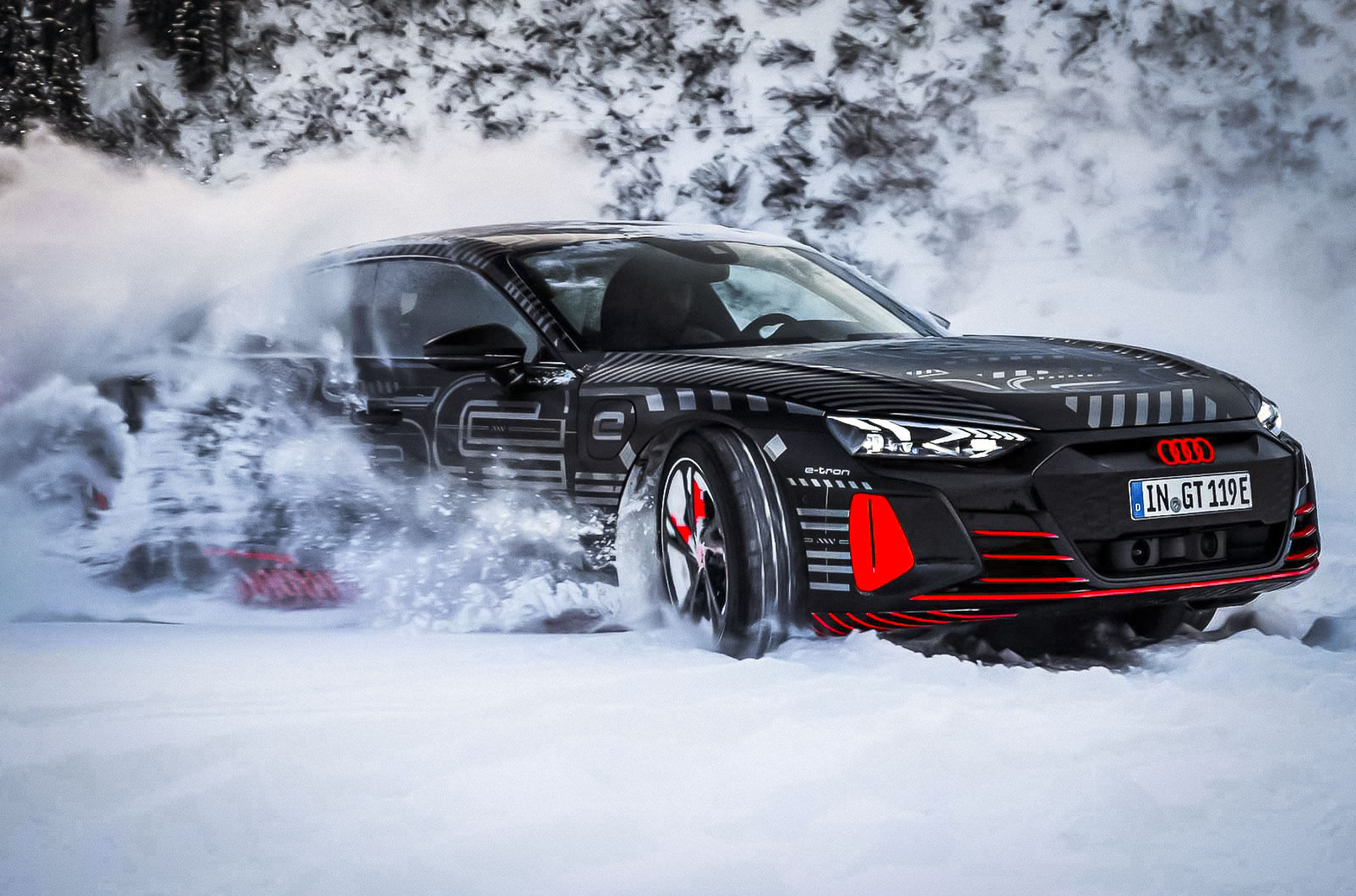 Электрический Audi e-tron GT показали на видео перед премьерой