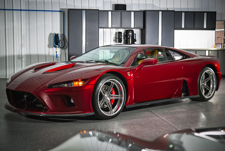 Один из семи суперкаров Falcon F7 продают за 5,5 миллиона рублей