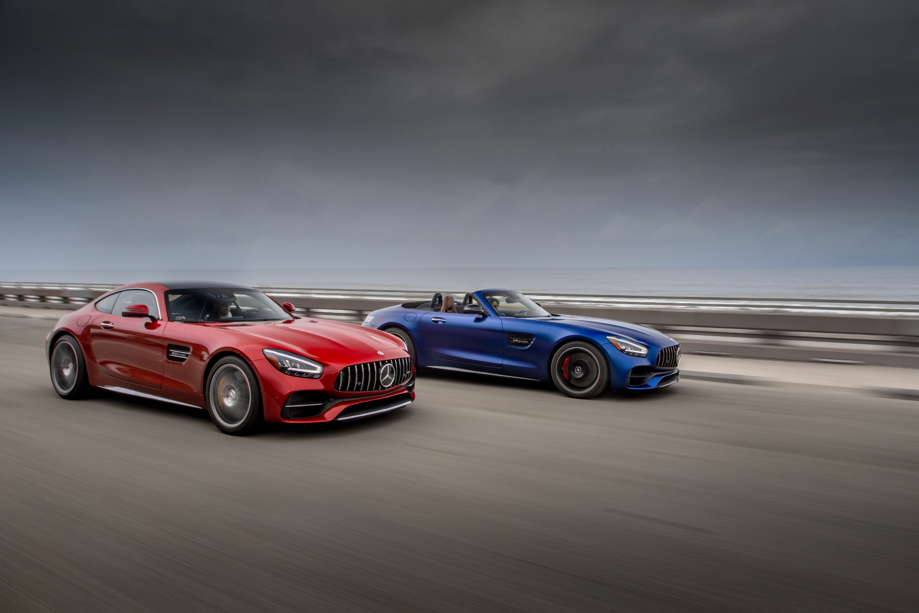 Купе и родстер Mercedes-AMG GT отправляют в отставку