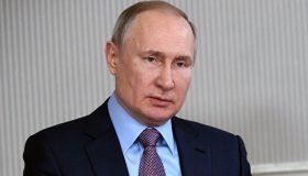 Путин предложил забирать больше денег у тех, кто выводит их в офшоры, и анонсировал новый налог