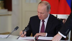 Доходы поищут обособленно: Путин предложил выделять в отдельные дела поиск коррупционных денег