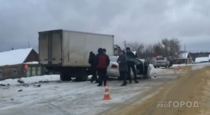 Появилось видео с места жуткой аварии, где погибла пензячка