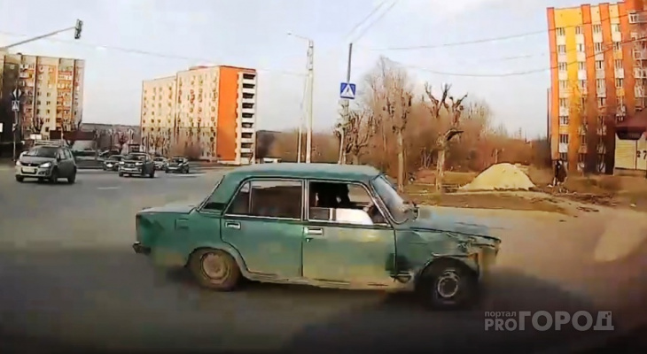 В Пензе водители заподозрили мошенника на дороге – видео