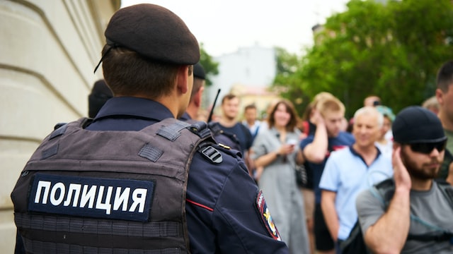 Мужчина с запретной посылкой задержан в Пензенской области