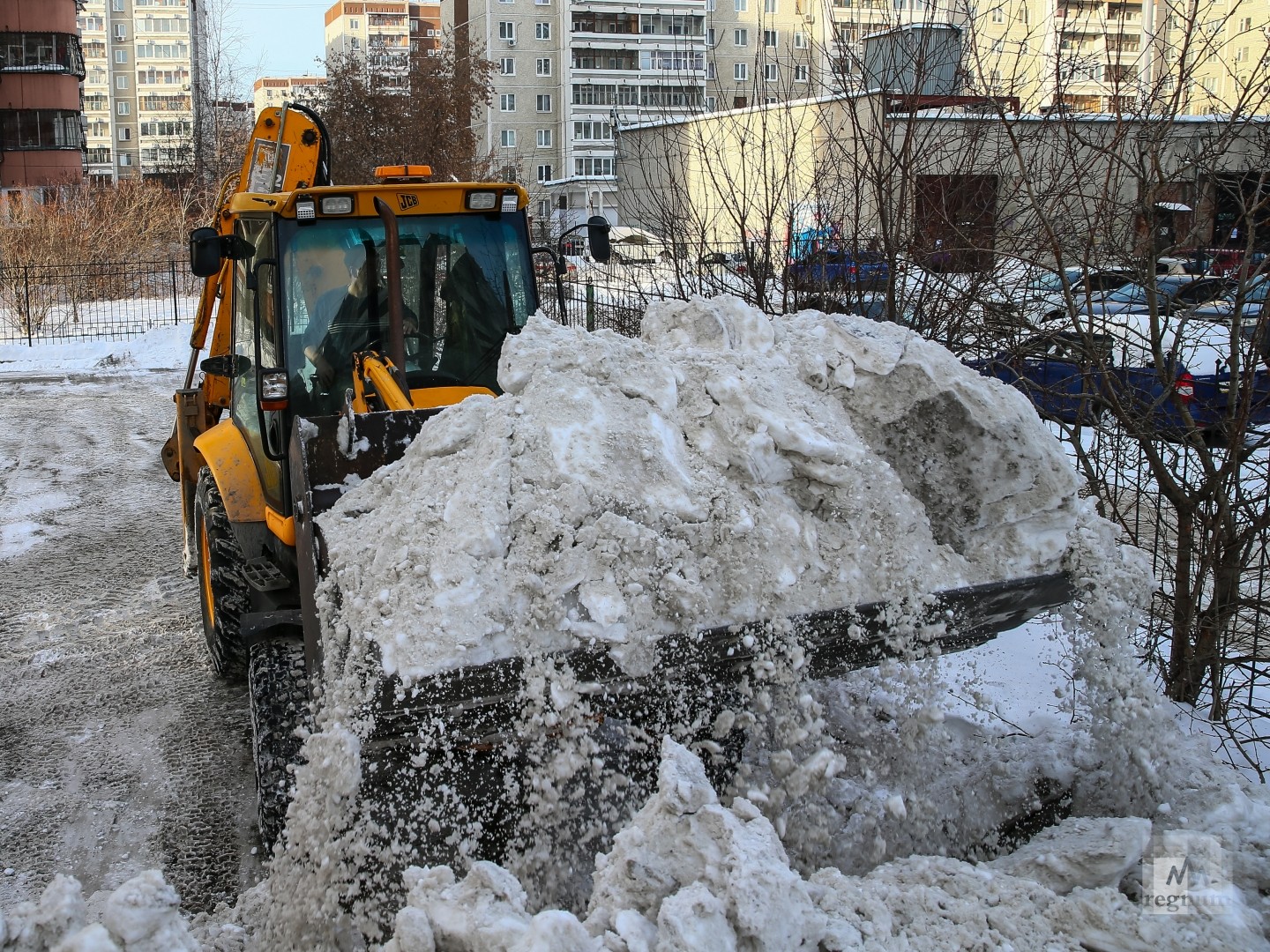 Всем на улицы: губернатор Кузбасса отчитал глав за уборку городов от снега