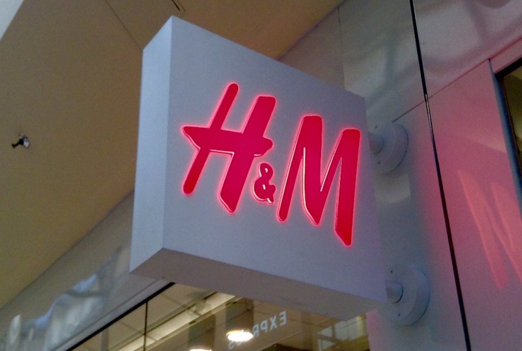 Российская таможня завела дело против H&M из-за неуплаты пошлин на миллиарды рублей