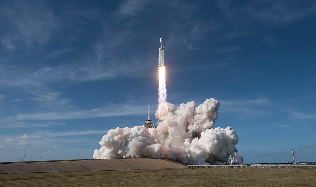 Стоимость SpaceX достигла $100 млрд