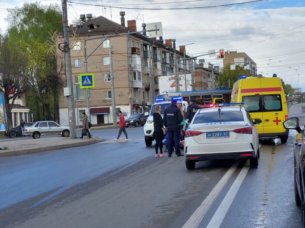 “Данечка, сынок, возвращайся”: мальчик, сбитый Infiniti, нуждается в помощи смолян